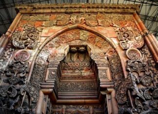 Antalya Lisesi Öğrencilerinin Festival Katkısı